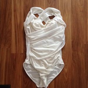 Store Bathing Suit White Size 6